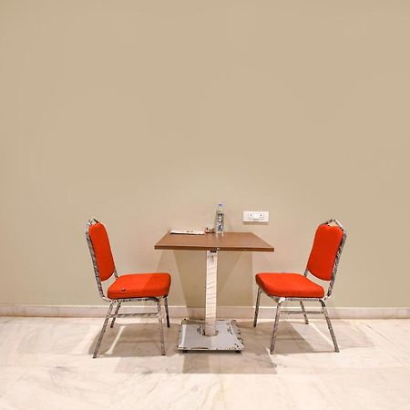 Fabhotel Kitchen Q Inn - Belaghata コルカタ エクステリア 写真