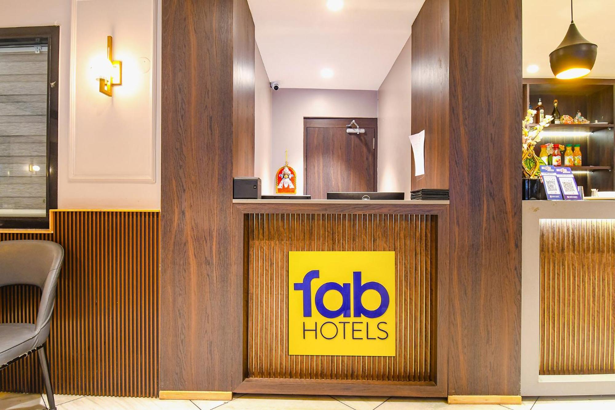Fabhotel Kitchen Q Inn - Belaghata コルカタ エクステリア 写真