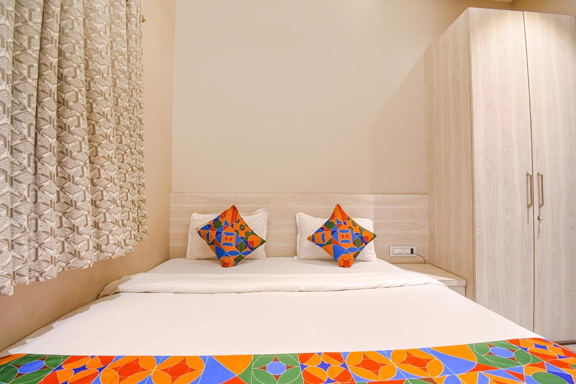 Fabhotel Kitchen Q Inn - Belaghata コルカタ エクステリア 写真