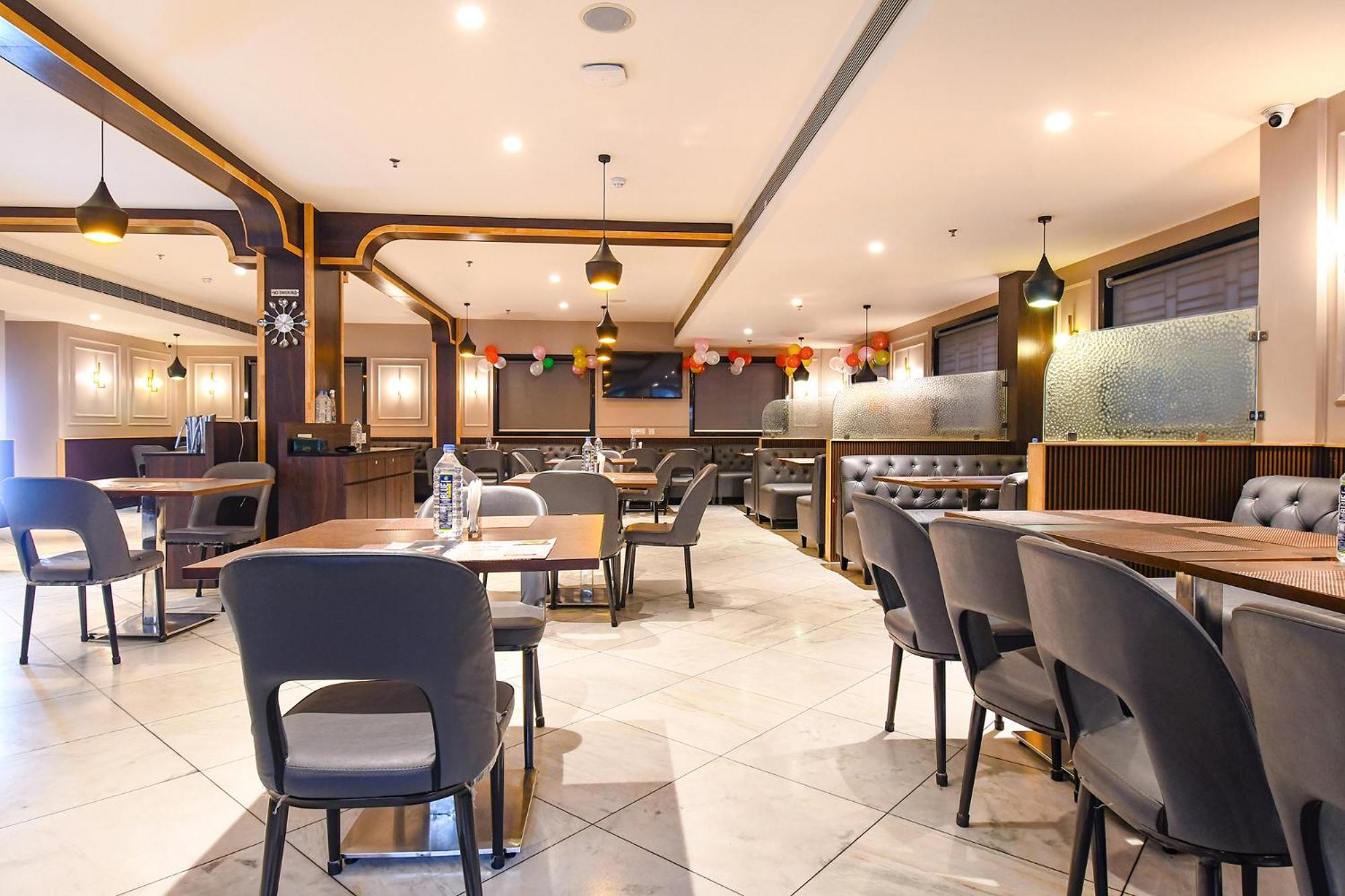 Fabhotel Kitchen Q Inn - Belaghata コルカタ エクステリア 写真