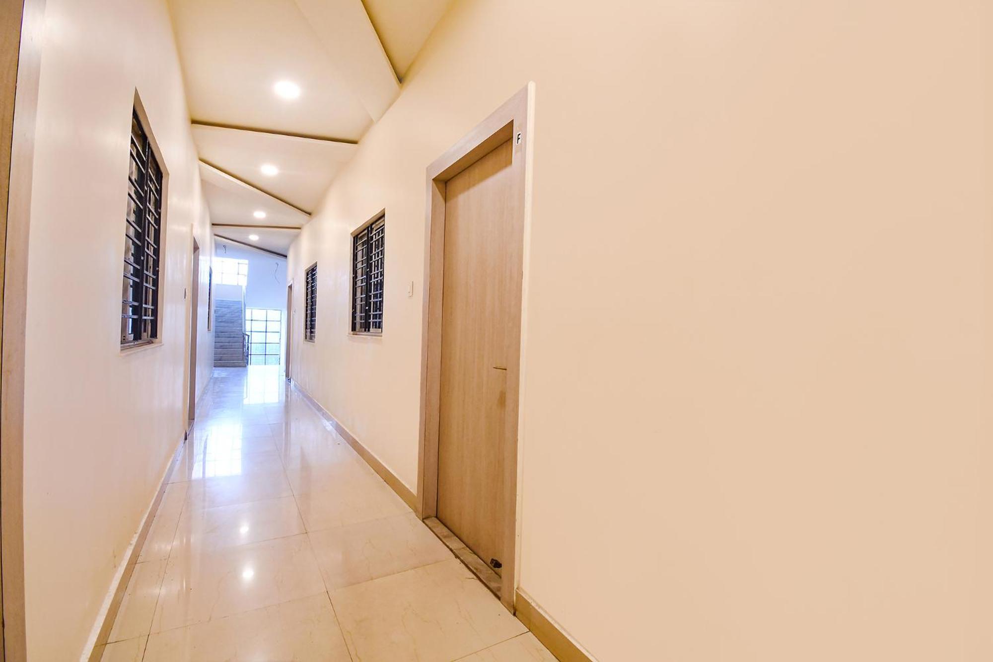 Fabhotel Kitchen Q Inn - Belaghata コルカタ エクステリア 写真