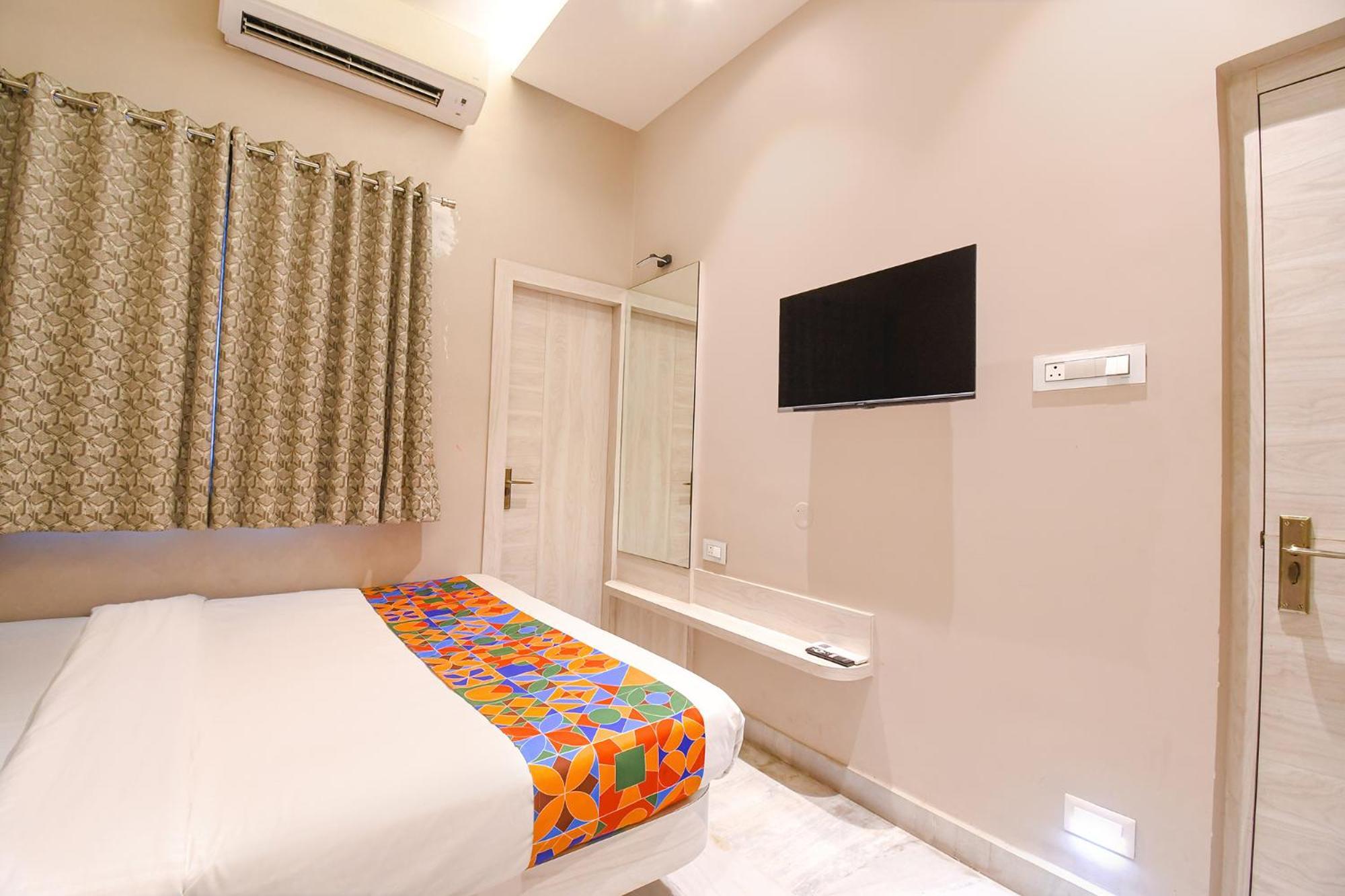 Fabhotel Kitchen Q Inn - Belaghata コルカタ エクステリア 写真
